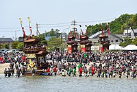 亀崎潮干祭（海浜曳き下ろし）