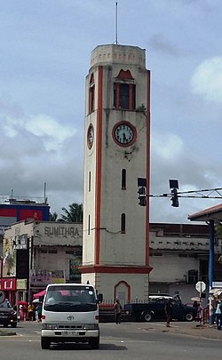 Piliyandala Clock Tower is located within, nearby or associated with the Mampe West Grama Niladhari Division