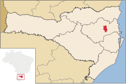 Localização de Indaial em Santa Catarina