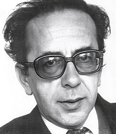 Ismail Kadare.