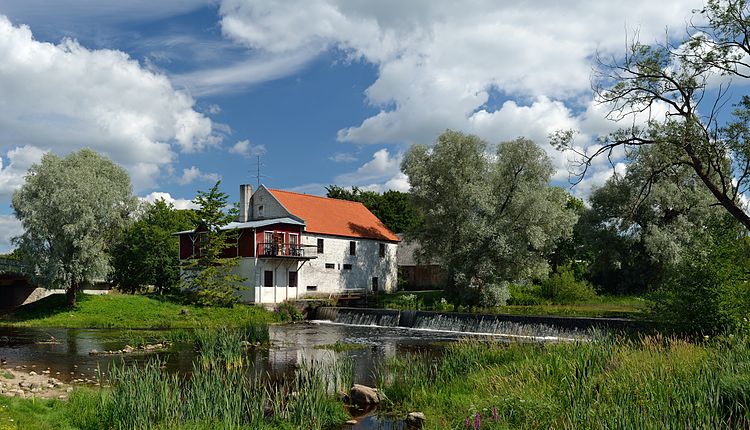 Водяная мельница на берегу реки Кейла, построенная в 1875 году. Кохила, Эстония