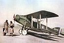 טייסים אוסטרלים לידי מטוס קרב בריסטול F.2 השייך לכנף הראשונה של חיל האוויר האוסטרלי. פלסטינה 1918.