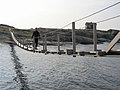 Una pasarela suspendida simple en Finlandia
