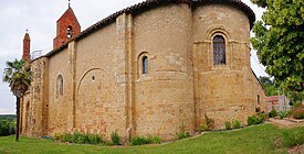 A igreja de Sainte-Suzanne.