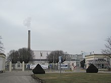 Photo de la Place d'Arménie, sur laquelle donne l'entrée de l'usine.