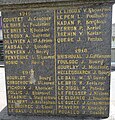 Le monument aux morts d'Arzano : liste des morts pour la France de la commune (années 1916, 1917 et 1918).