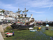 Segunda réplica em Brixham.