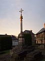 La croix de cimetière.