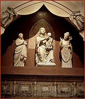 אמנות אופיינית, קבוצת פסלים לשעבר בקתדרלה של פירנצה, כיום במוזיאון הדואומו בעיר