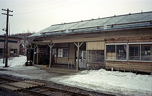 小頓別站車站大樓（從月台一方拍攝） （1989年3月）