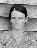 Walker Evans: Allie Mae Burroughs, Wife of a Cotton Sharecropper, Hale County, Alabama 1936