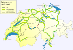 A8-tie kulkee Keski-Sveitsin poikki