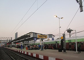 Barddhaman railway station platform
