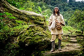 Shaman Kogi dans la Ciudad Perdida (Colombie).