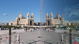 Reflets sur le MuCEM.