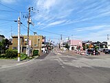 站前（新潟縣道106號三條停車場四日町線（日語：新潟県道106号三条停車場四日町線）方向）