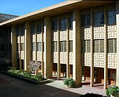 Stanford U. Medical Center Palo Alto, California (1955)