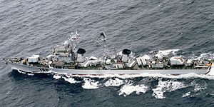 Luda III class destroyer Zhuhai (166)