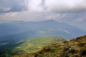 Стажинами Говерли до Петроса