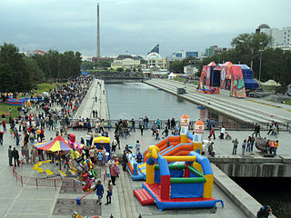 Аттракционы на набережной в 2011 году