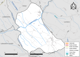 Carte en couleur présentant le réseau hydrographique de la commune