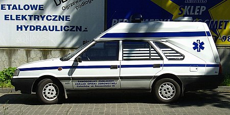 FSO Polonez Cargo (ambulance).