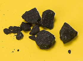 薩特磨坊隕石 (Sutter's Mill meteorite)}}