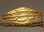 Golden diadem featuring lions and boars