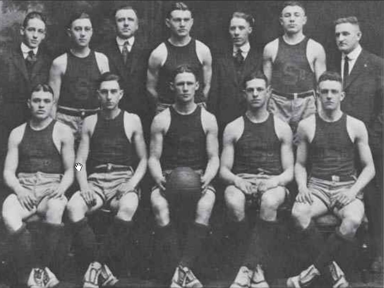 File:1917-18 Syracuse Orangemen basketball team.tif