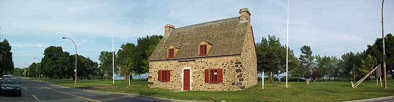 Maison Étienne-Nivard-de Saint-Dizier (1710), 7244 boulevard LaSalle, Verdun