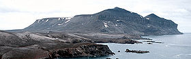 Vue générale du Miseryfjellet depuis le sud.