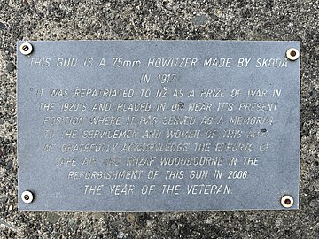 Plaque beside Howitzer