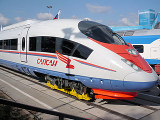 Электропоезд ЭВС2 «Сапсан» на выставке InnoTrans в Берлине, 2008 год. Головной вагон с закрытым обтекателем автосцепки