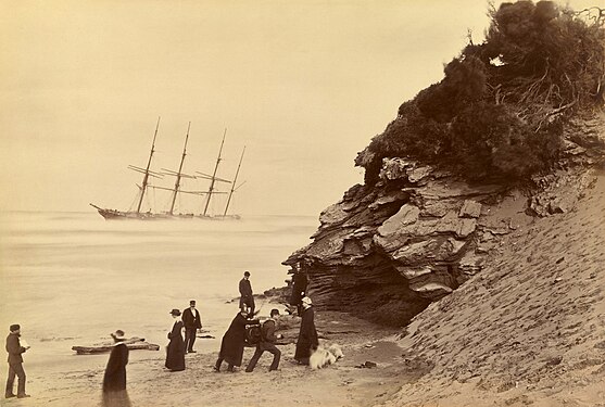 Wreck of the George Roper, Point Lonsdale (1883); photographer Fred Kruger