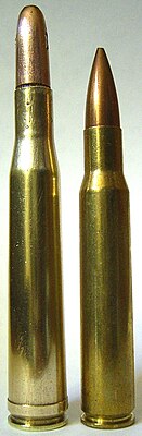 .300 H&H Magnum (слева) .30-06 Springfield (справа)