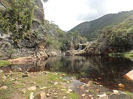 Foto da cachoeira do Paulista, a mesma se localiza no povoado do Paulista.