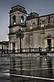 Piazza e torrione nord del duomo (immagine HDR)