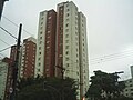 A verticalização atingindo o bairro