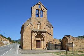 Vistal frontal de la ermita