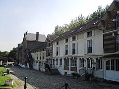 Le centre culturel André Malraux.