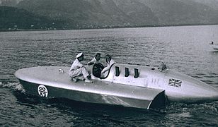 Le Bluebird K3 de Malcolm Campbell, au Lac Majeur début septembre 1937