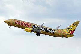 Boeing 737-800 HaribAIR de TUIfly aux couleurs d'Haribo (2014).