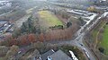 Bahnhofsumfeld von Oben mit einem Ausschnitt des Carlisle Parks am rechten Bildrand.