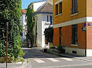 Rue des Glycines.