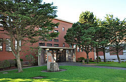 Lincoln County Courthouse in Newport