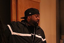 Lord Finesse at a Combat Jack Show in 2014