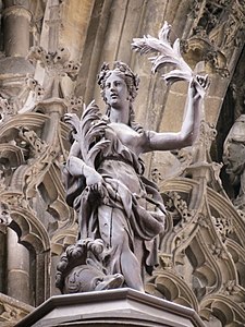 Sculpture on the grand organ