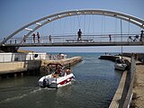 Il ponte sul Canale Sant'Anastasia presso la foce