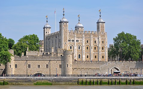 Tower of London, by Bob Collowân