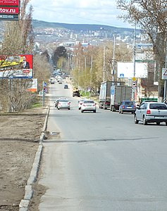 Недалеко от перекрёстка с Комсомольской улицей